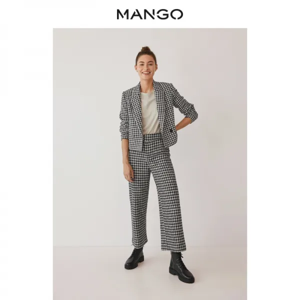 하이웨이스트 여성의류 겨울 가을 보카시 꽃무늬 디자인