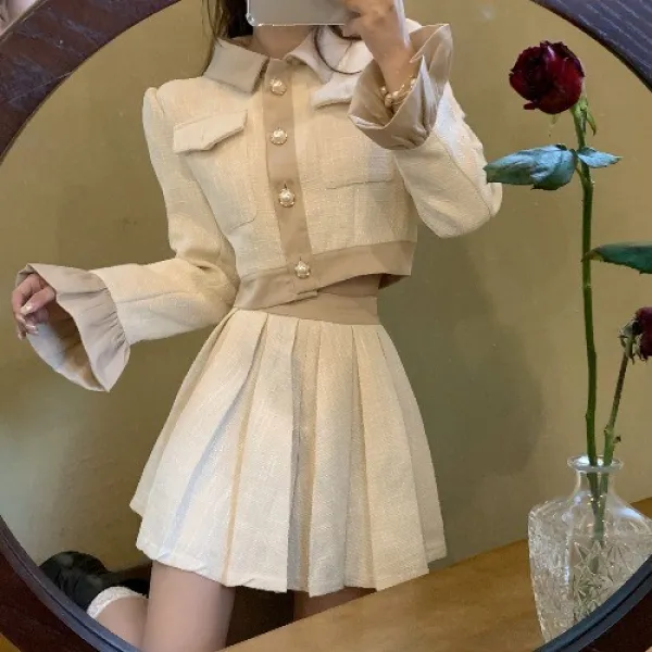 아양을 떨다 숏 큐트 TEE 봄옷 긴 소매 쇼트 점퍼 플리츠스커트 달콤하고 쿨함 작은 키 3744617665
