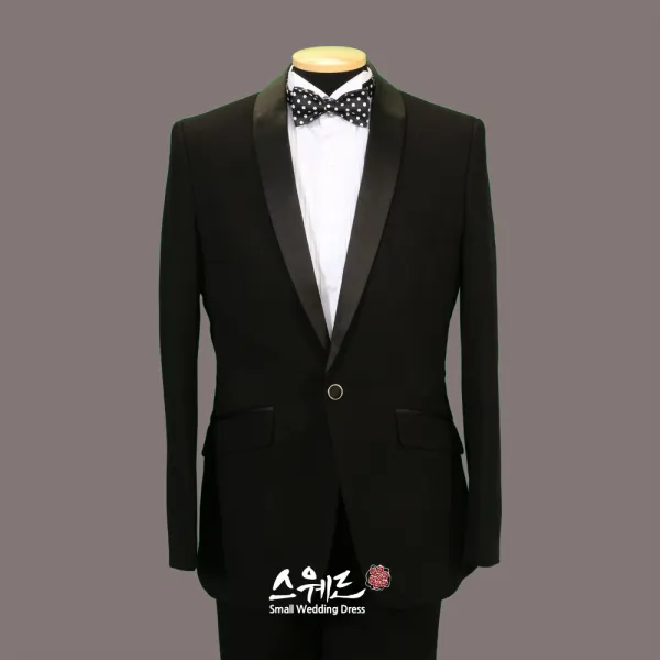 스웨드 리베 턱시도 대여