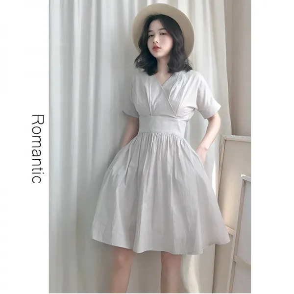 베이비돌원피스 프랑스 개성 주름치마 목폴라 V넥 코튼린넨 작은키 허리조임 무릎을넘기는 원피스