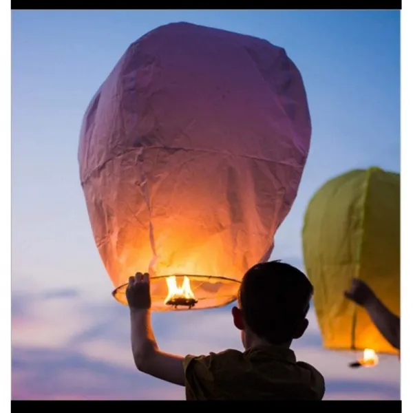 8 X 풍등 크리스마스 섣달 그믐날 중국의 새해 결혼식과 파티를 위한 환경 친화적인 풍등. 단일옵션