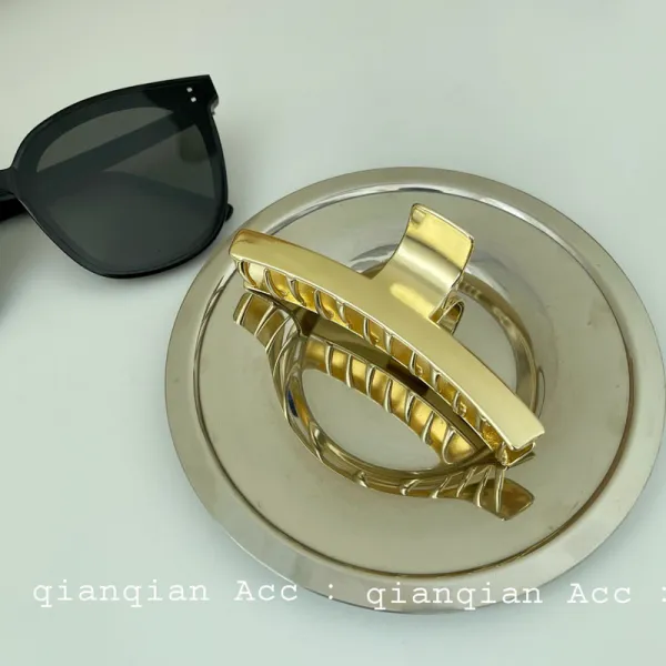 라이트 매트 심플한 메탈 머리핀 뒤통수 중 큰 머리 집게 상어 집게 집게 집게 머리핀 핀 외출 집게