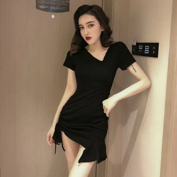 대박걸 여름 여성복 패션 한국판 언발 프릴 슬림해 보이는 개성 있는 스트링 원피스 힙스커트