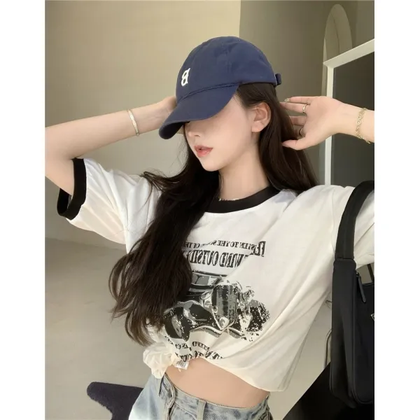 달콤하고 쿨함 소녀 여름철이 색다르다 디자인 감각 보이핏 볼륨 가볍다 이니셜