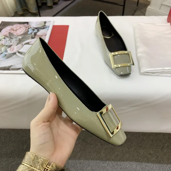 웨딩슈즈 2020봄가을 뉴타입 Rv바나나 에나멜 결혼신발 통근 얕은 진피 스퀘어 미드힐 여성단화