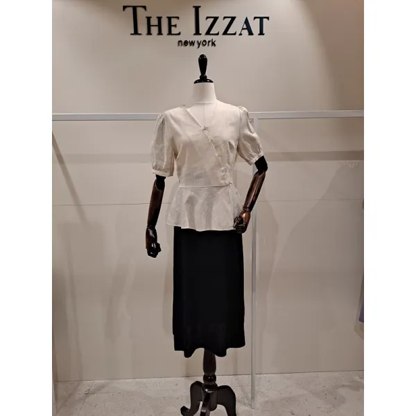 더아이잗 더아이잗 앞여밈단추 브이넥 블라우스 IK7N0BL81 (P001059523)