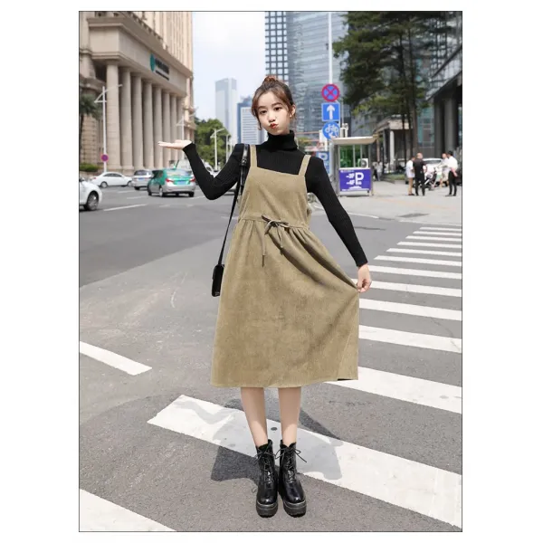 가심비 여성 코듀로이 스트랩 미디 치마 gi031n110315