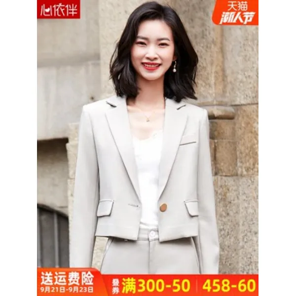 행복한쩡이네 숏 정장 코트 여풍 양풍 디자인감 小个子休闲休闲上衣套装件套