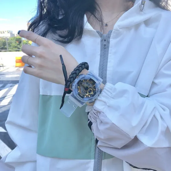 손목시계 나이트조명 방수 트렌드 멀티 운동 전자 시크 틱톡 무드 초 고등학교