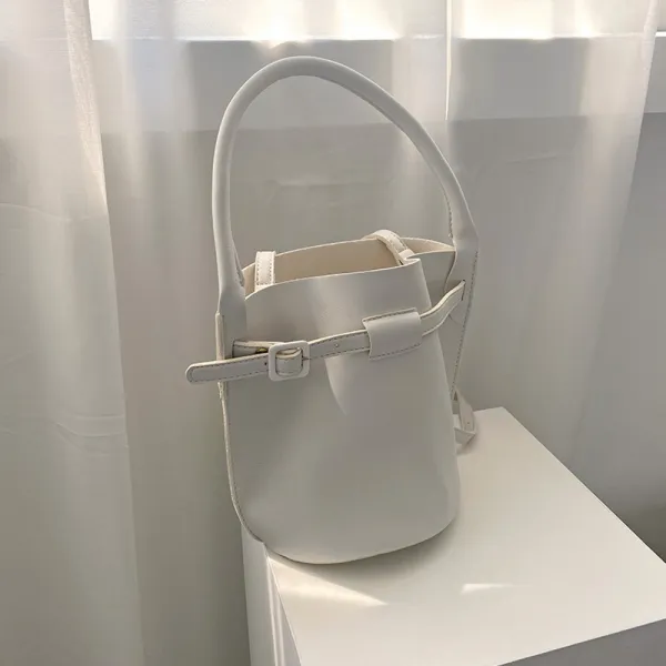 비미 데일리 벨트 원통 버킷백