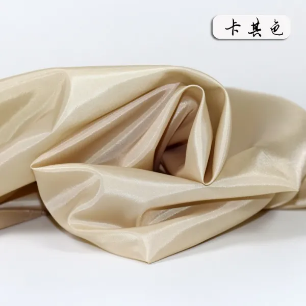 쎄미마켓 양복카바 트렌치코트 이너 셔츠 얇은 견직물 흑백 색상 안감 천, 안 천과 카키 1야드