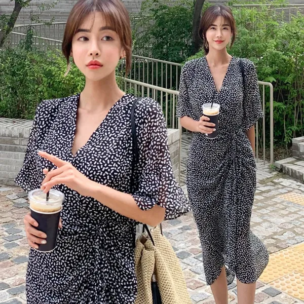 헤링본 여름 롱 비치원피스 셔링 프릴 브이넥 언발 도트 쉬폰 비치웨어 바캉스 Hc436