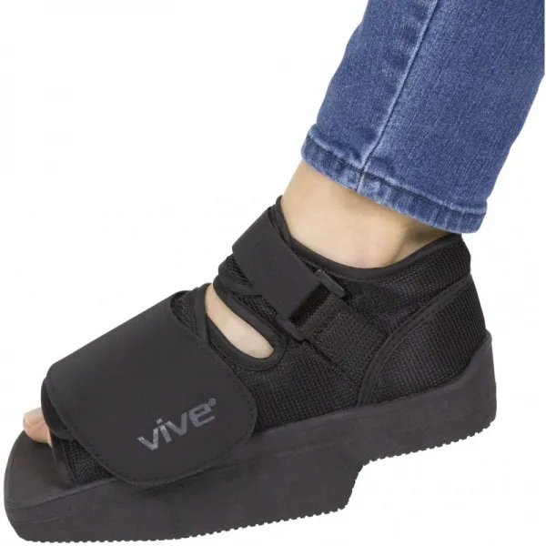 Vive Wedge Post-Op Shoe - 발뒤꿈치 또는 발목 통증에 대한 장화 오프로드 - 뼈 또는 연조직 수술 골절 족저근막염 궤양, 1