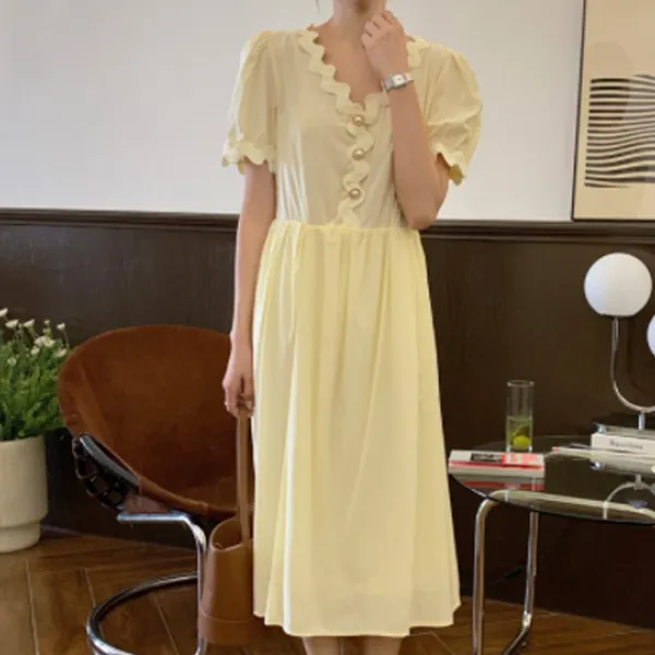 타니즈 미르아 물결 넥라인 원피스