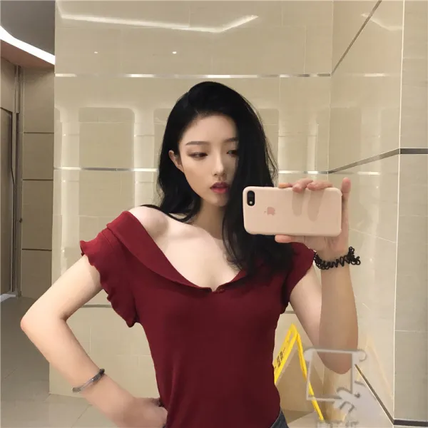 0535 빈티지 슬림한 이목구비 귓가에 v넥 니트 탑