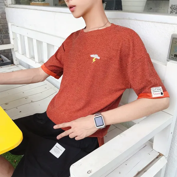 봄날상회 라운드넥 슬림 자수 여름옷 마른남자옷 트렌드