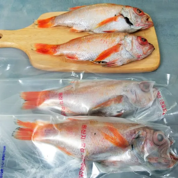 금태 눈볼대 아까무스 아까모찌 붉조기 1kg 10kg 식당용 구이 흰살생선 제주직송, 금태 중 1kg(5~6마리)