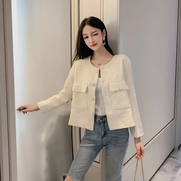 데일리룩 패션 페미닌룩 여성 숏 라운드넥 자켓