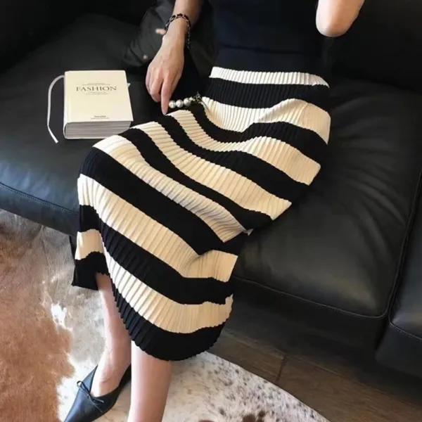  제로의옷장 스트라이프 플리츠니트스커트 Ba1022l01