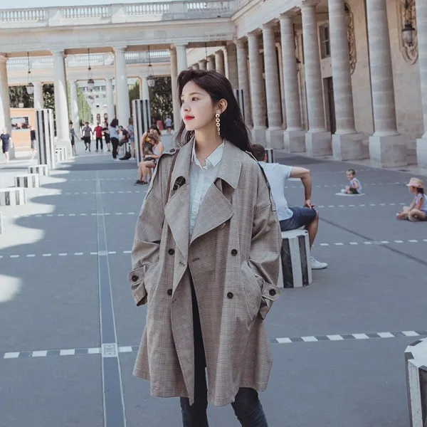 데일리룩 패션 모던 시티룩 싱글버튼 체크 트렌치코트