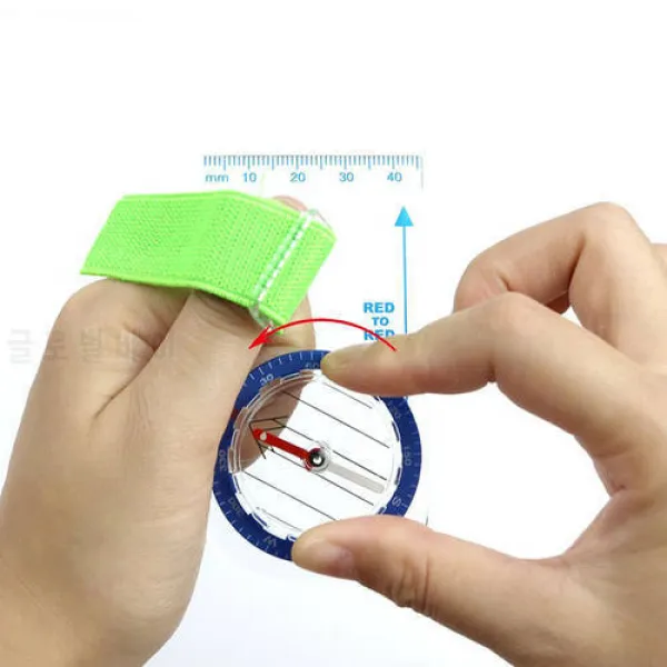뜨거운 판매 오리엔티어링을위한지도 규모와 야외 휴대용 미니 엄지 컴퍼스