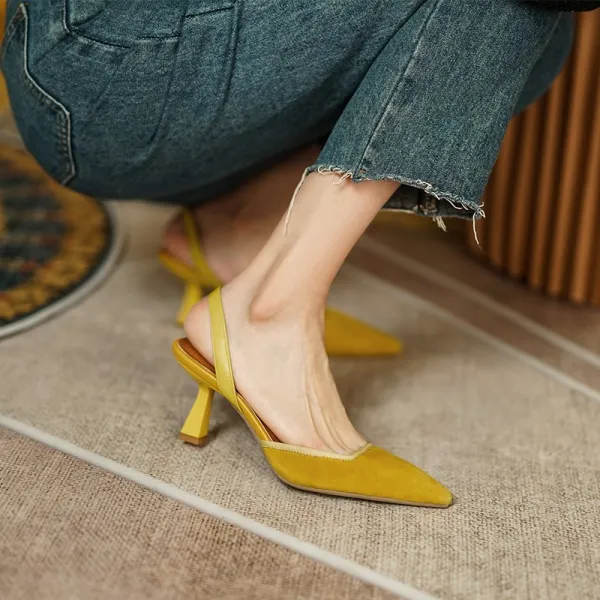 나혼자잘산다 블랙펌프스힐 Chic 화이트 풍성함 스틸레토힐 슈즈 여성 단화 리얼가죽 블로퍼 샌들 프렌치시크 하이힐