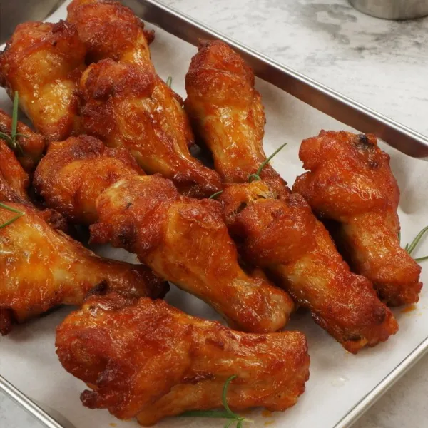 [더드림푸드몰] 에어프라이어 사세 버팔로스틱 닭봉 닭다리살 치킨 1kg, 1팩
