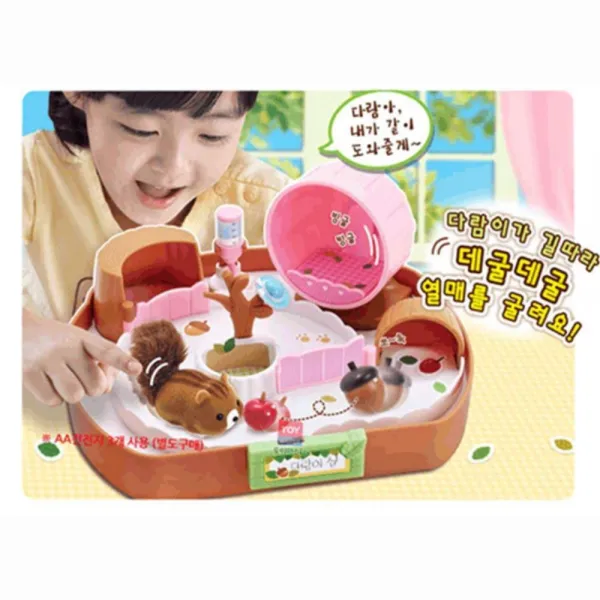 쳇바퀴 굴리는 도토리 다람쥐 하우스 작동