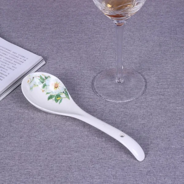 오거스트 글로벌 경덕진 10 티스푼 국을 마시다 가정용 도자기 중국식 수프를조절 호텔 개 식사 골자기, 백합 ：2개 큰 국자