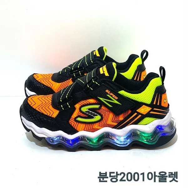 스케쳐스키즈 반짝반짝 시선강탈!!!우리 아이 인싸만들기 아이템~신고벗기도 편해요(170~210사이즈)
