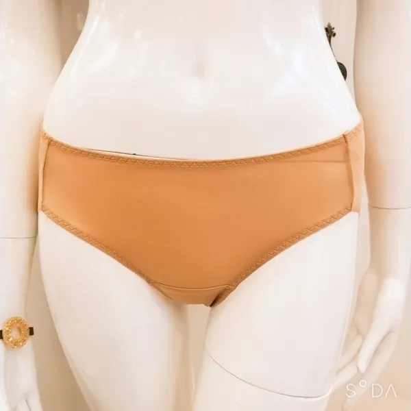 트라이엄프 넓은 패드라인으로 활동적이고 안전한 위생팬티(각각구매)