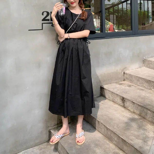 샤랄라 무난한 스타일 심플 플레어 원피스 페미닌룩