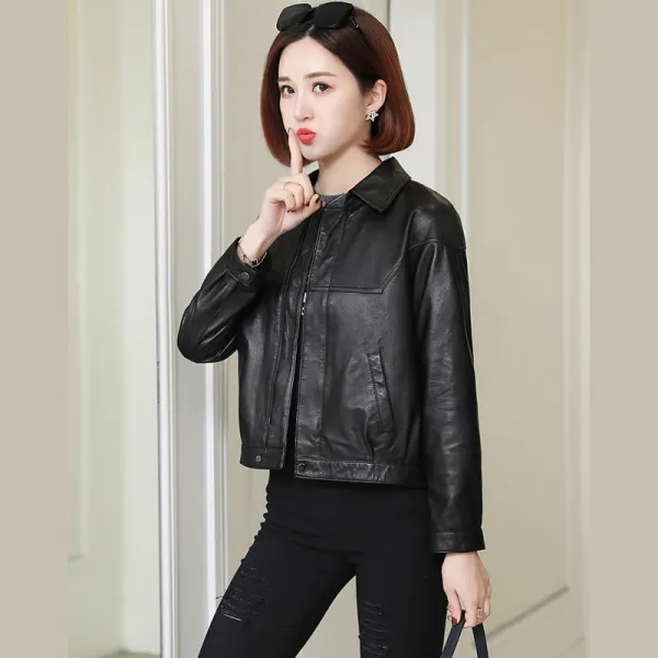 EYES FASHION 진짜 가죽 여성용 가죽옷 짧은 옷차림 수입하다 면양가죽 외투 봄가을 새로운 스타일 슬림핏 재킷 캐주얼 얇은 모양 기관차복 스탠드 칼라 상의