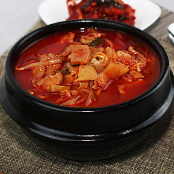 보름달식당 가정식반찬 수제반찬 골라담기 반찬 나물볶음 국 찌개 탕 모음 151종, 국찌개 13. 얼큰 소고기국 700g*2팩