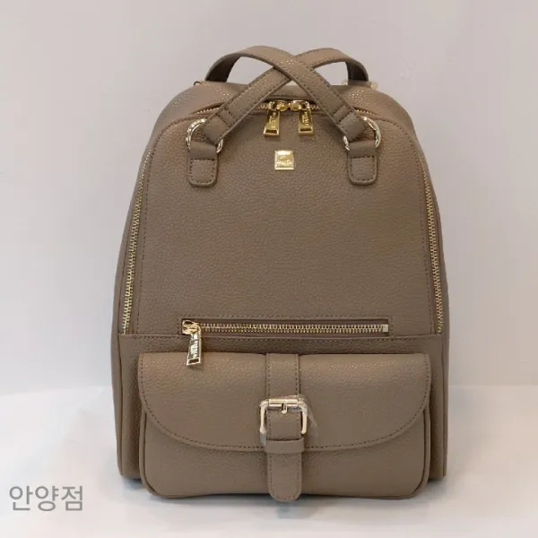 니콜밀러 무배 소가죽숄더겸용여성백팩 희소성있는디자인의 세련된가방겸백팩 날씬한 중간사이즈 안양점 