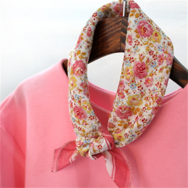 아트박스/빨래건조대 Petit Scarf-Hankie (스카프-손수건) - 핑크빛 기류