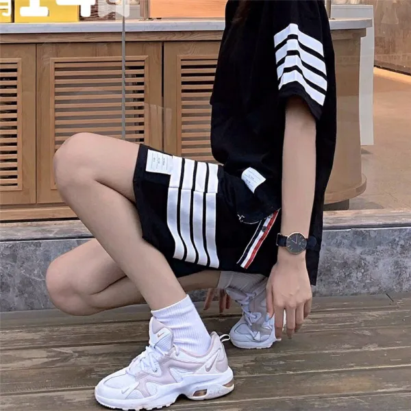 다미호야 여름트레이닝복바지 챔피언 힘차고 날아서 날아가다 Tb 캐주얼반바지 남자 커플 와이드 루즈핏 건달카리스마 5부