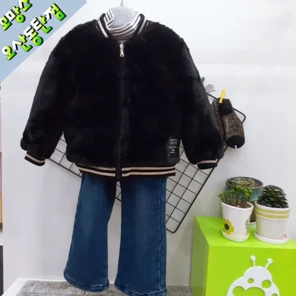 꼬망스 베이직블랙퍼점퍼c1945j554