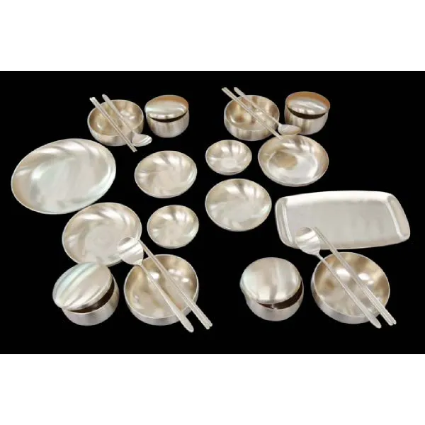 [현대백화점]경남무형문화재 제44호 유기장 이점식 유기 4인홈세트(32p), 유기 4인 홈세트(32p), 없음