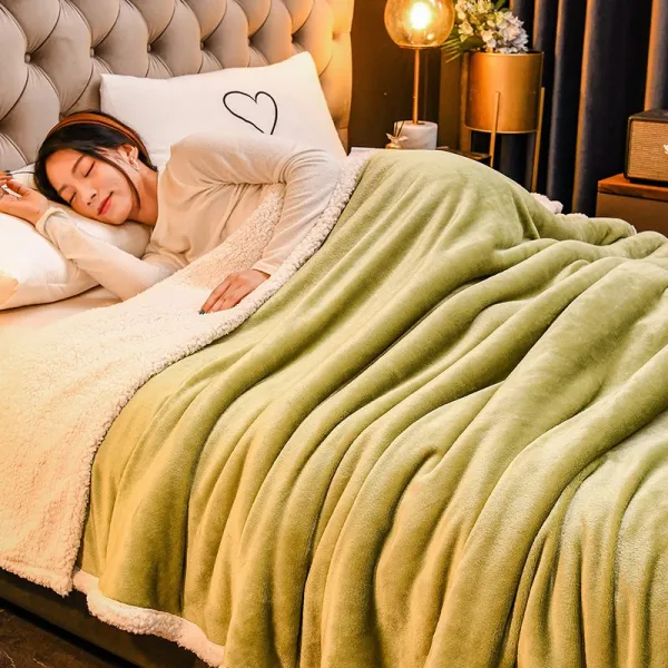 양털이불 가을겨울 두꺼운 더블층 담요 산호벨벳 무릎담요 양털 침대커버 이불 보온 플란넬 싱글더블, C01-연한록색(A얼굴 구름 밍크솜털 B면램스울)