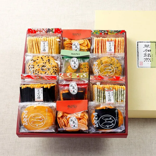 草加銘煎 （せんべい ギフト 包装済み 手提袋付き） 소카 銘煎 [백중날 추천] (전병 선물 포장 된 手提 봉투 포함), 1