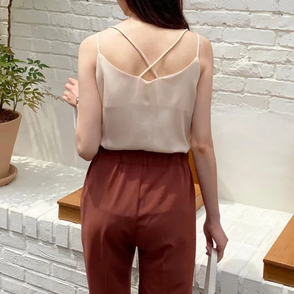 민소매 여름나시 여름민소매 나시탑 몸매 여성적인