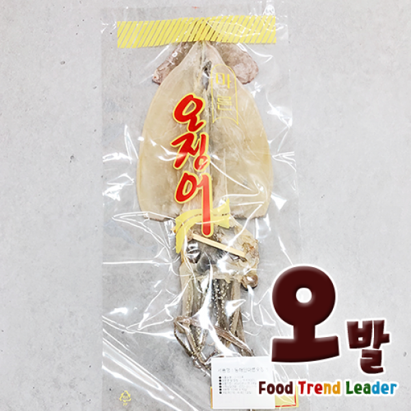 [오발] 국내산 마른오징어 1마리 ( 대 중 소 ), 여럿이 한마리, 대 (약 95g)