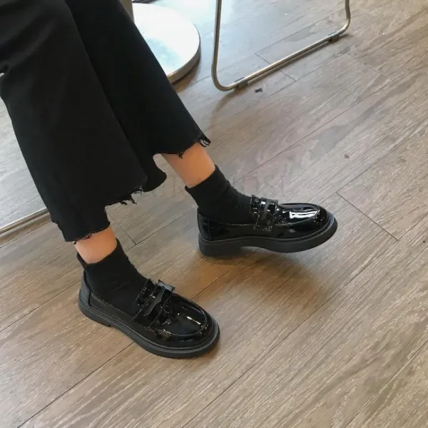 Kirahosi 코디 좋은 로퍼 슈즈 드라이빙 단화 클래식 여성화 400호+덧신증정 Ece2ot5