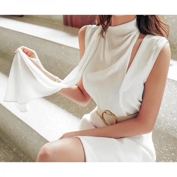 민소매 리본 멱살 상의 양기 날씬해 보이고 배 속기초 선설 방적 물고기꼬리 스커트