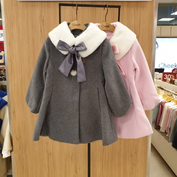 [치크] 50% 세일~퍼목도리 탈부착 예쁜소매단과 멋스럽고 고급스러운 에이라인 모직코트