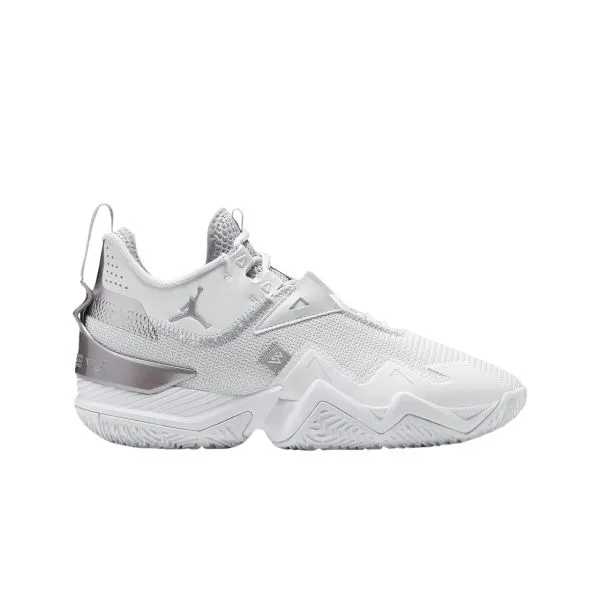 (국내매장 정품) 조던 원 테이크 화이트 메탈릭 실버 Jordan One Take White Metallic Silver