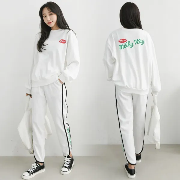 chicme 시크미 여성 레터링 나염 라인 트레이닝복 상하의 세트
