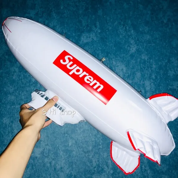 슈프림 17FW box lnflatable Blimp 가스 충전선 비행선, 슈프림 에어보트 하나