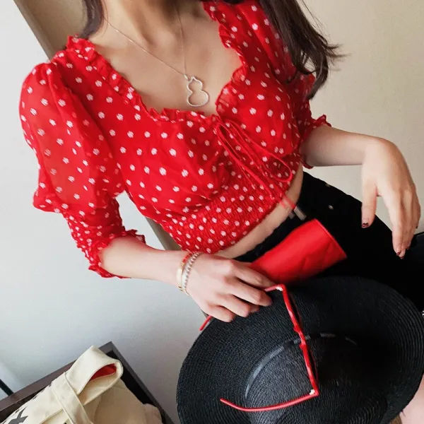 작은 꽃무늬 셔츠 FS 반환을 거부함 부끄럽다 의 숏 큐트 궁정풍 블랙 레드 자수 희형